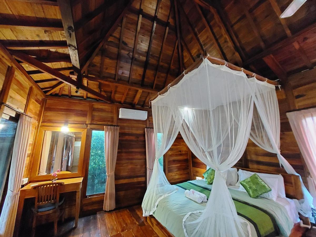 Shivananda Antique Villas by EPS Ubud Exterior foto